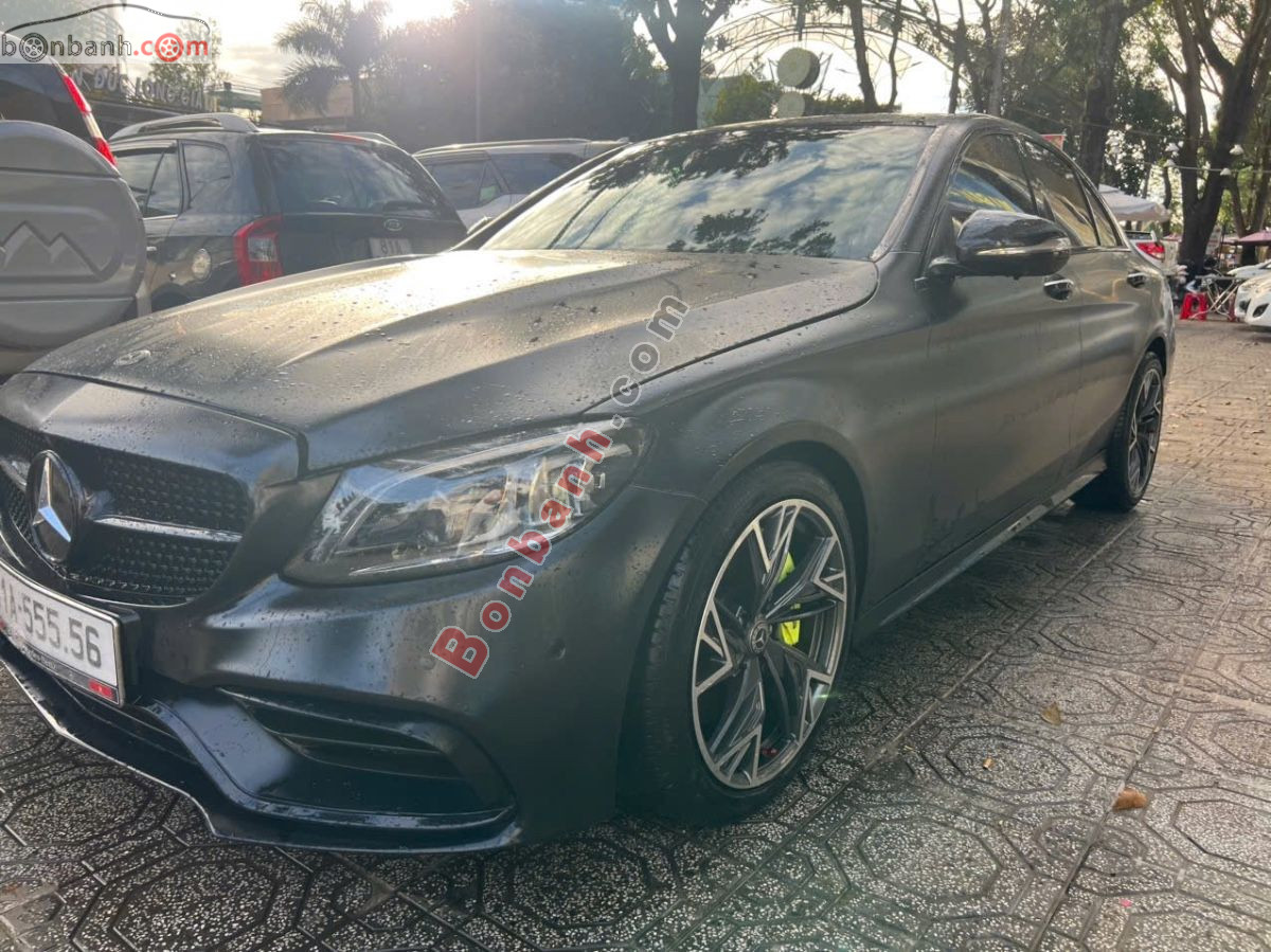 Bán ô tô Mercedes Benz C class C300 AMG - 2019 - xe cũ