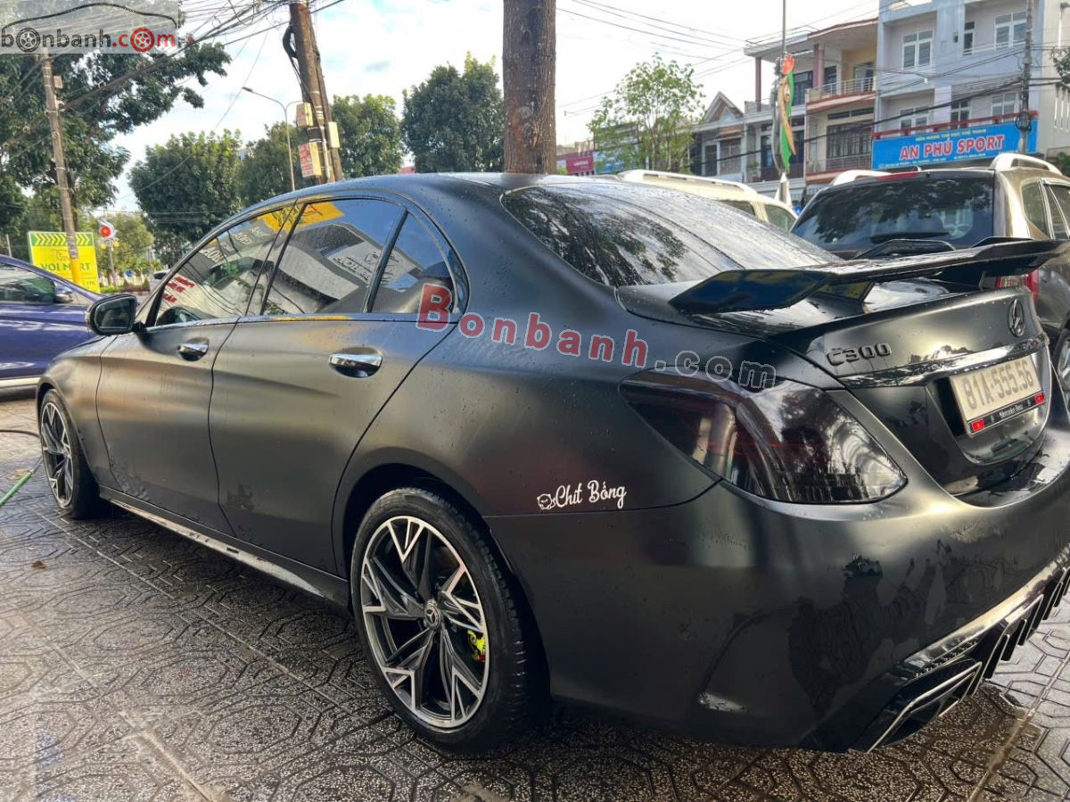 Bán ô tô Mercedes Benz C class C300 AMG - 2019 - xe cũ