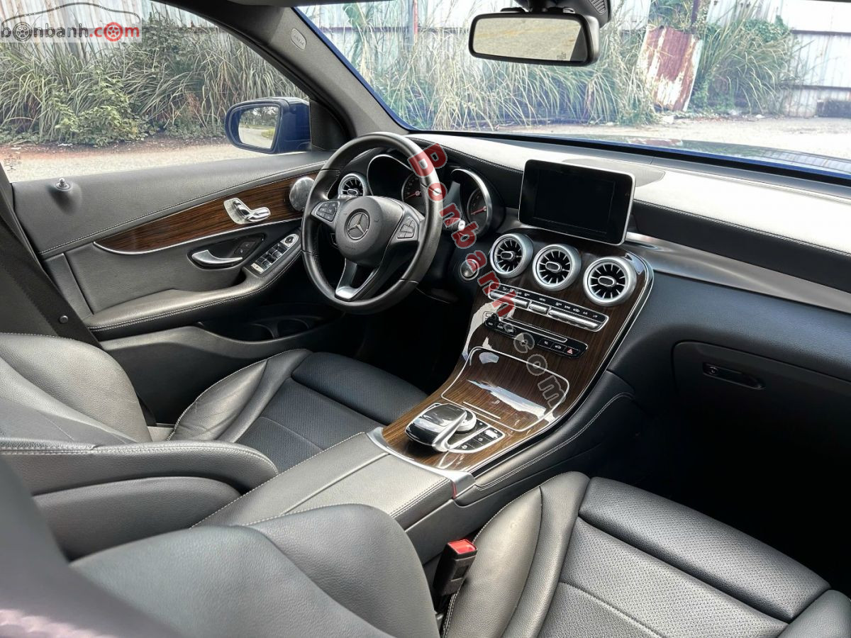 Bán ô tô Mercedes Benz GLC 200 - 2019 - xe cũ