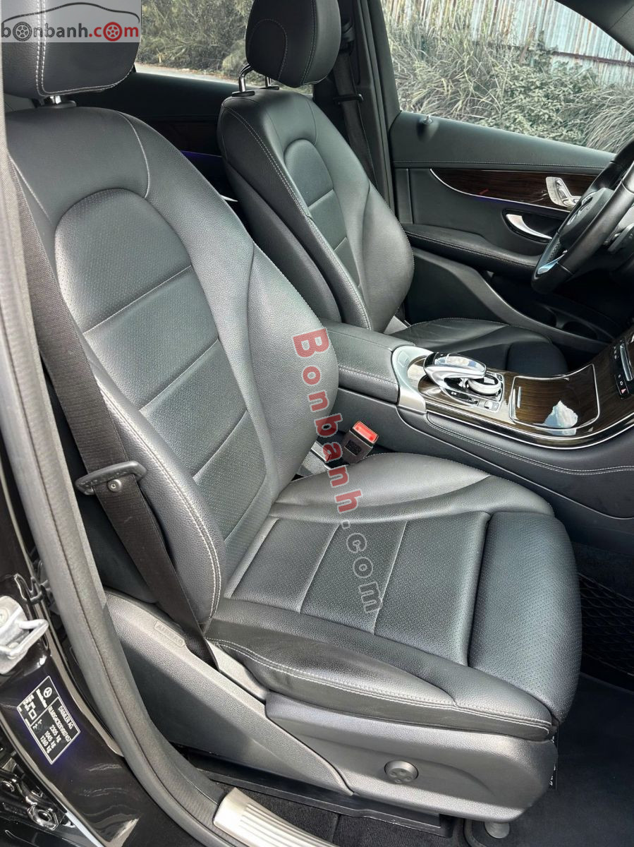 Bán ô tô Mercedes Benz GLC 200 - 2019 - xe cũ