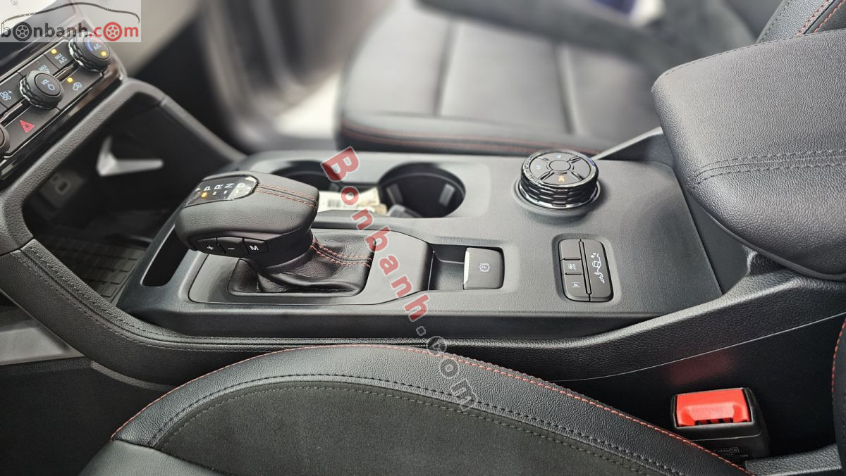 Bán ô tô Ford Ranger Stormtrak 2.0L 4x4 AT - 2025 - xe mới