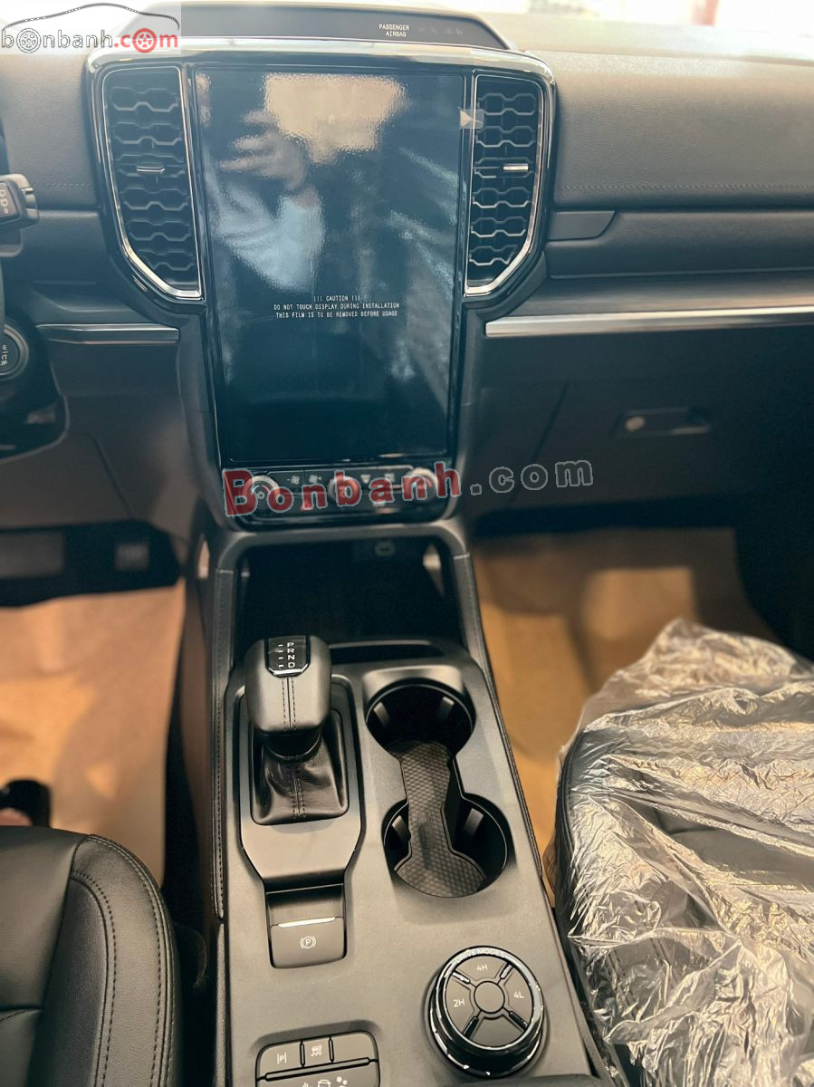 Bán ô tô Ford Everest Titanium Plus 2.0L 4x4 AT - 2026 - xe mới