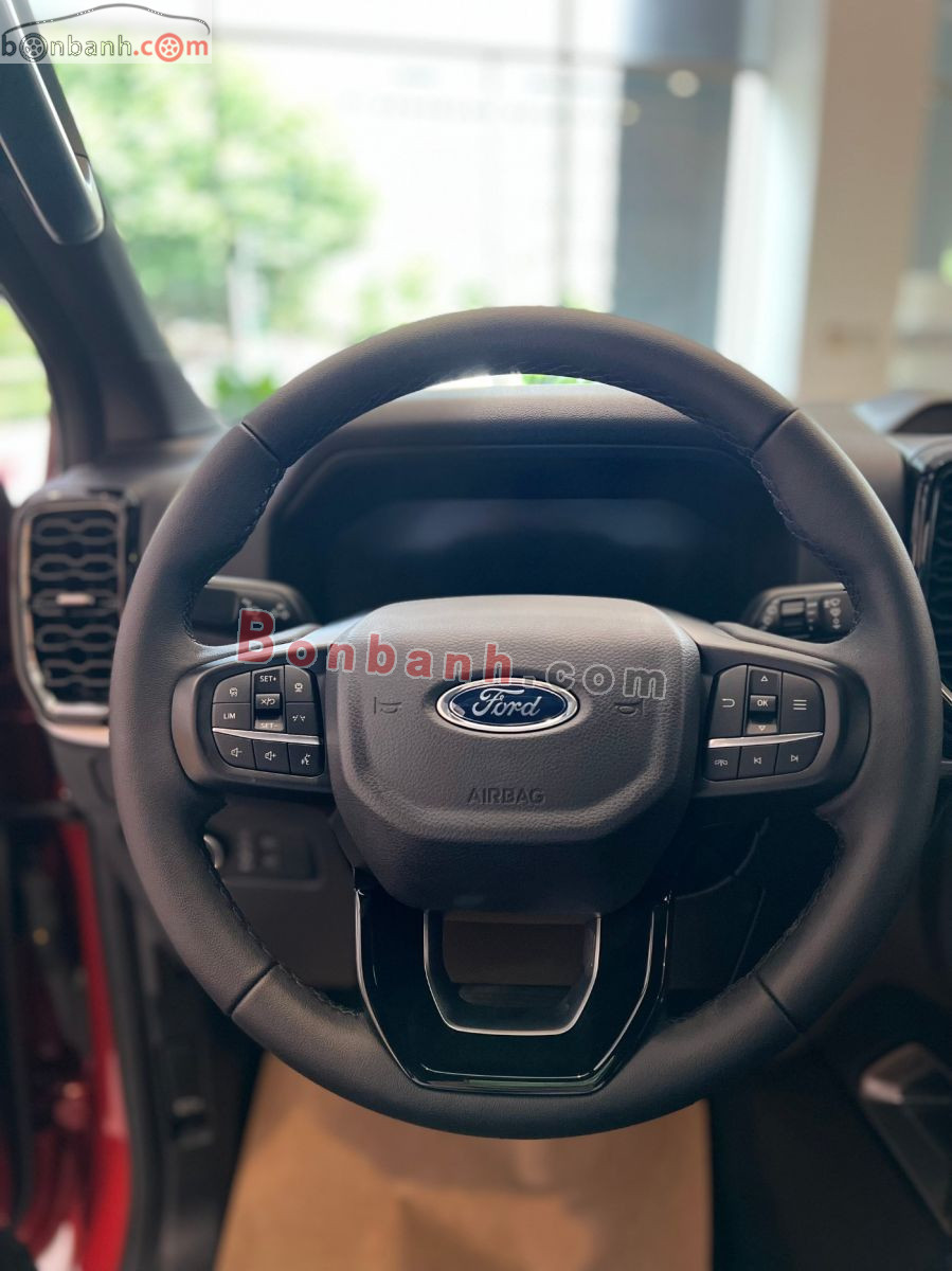 Bán ô tô Ford Everest Titanium Plus 2.0L 4x4 AT - 2026 - xe mới