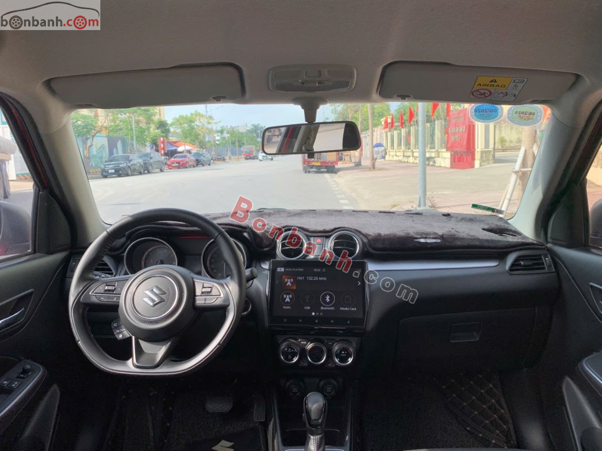 Bán ô tô Suzuki Swift GLX 1.2 AT - 2021 - xe cũ