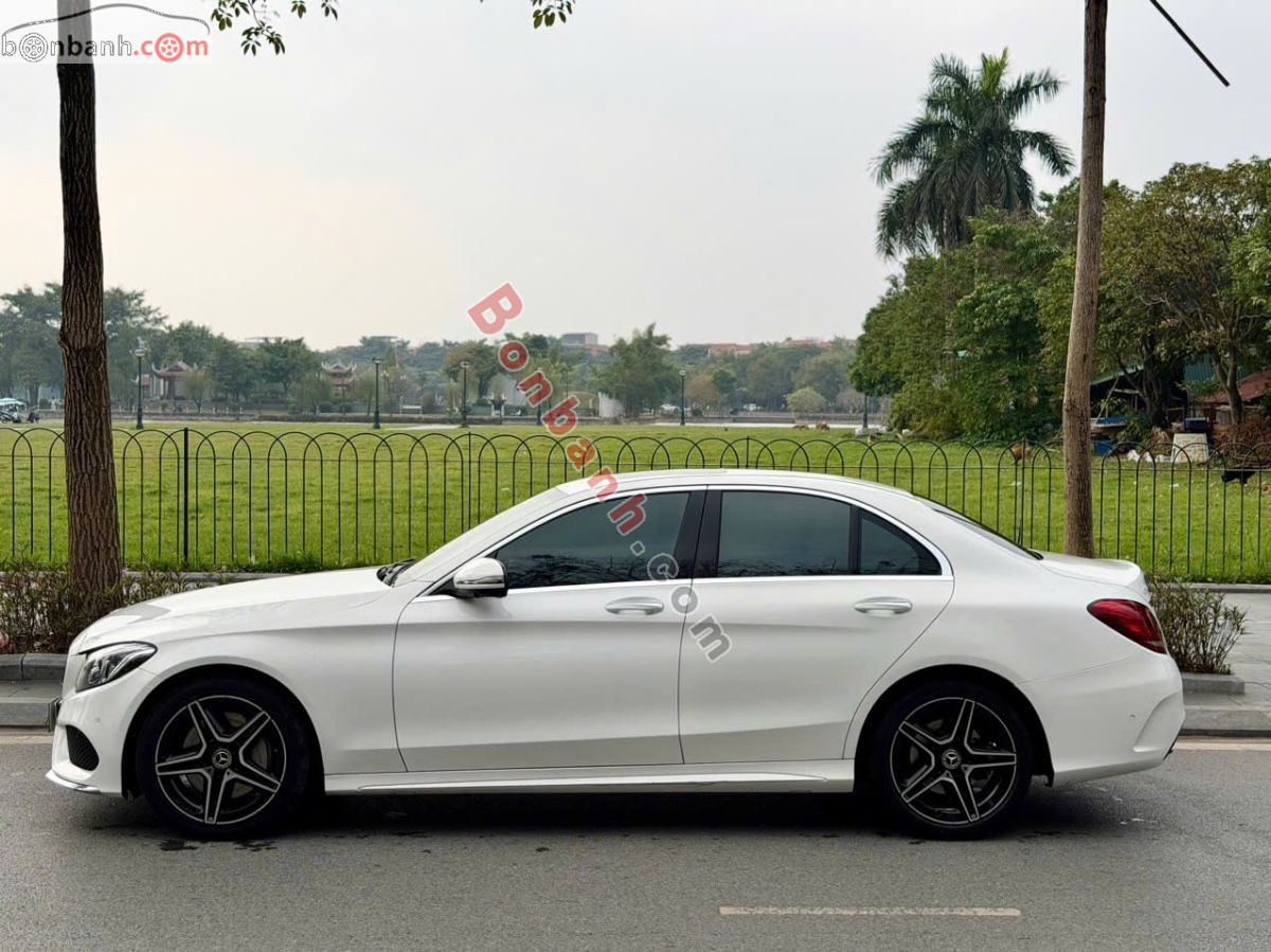 Bán ô tô Mercedes Benz C class C300 AMG - 2017 - xe cũ