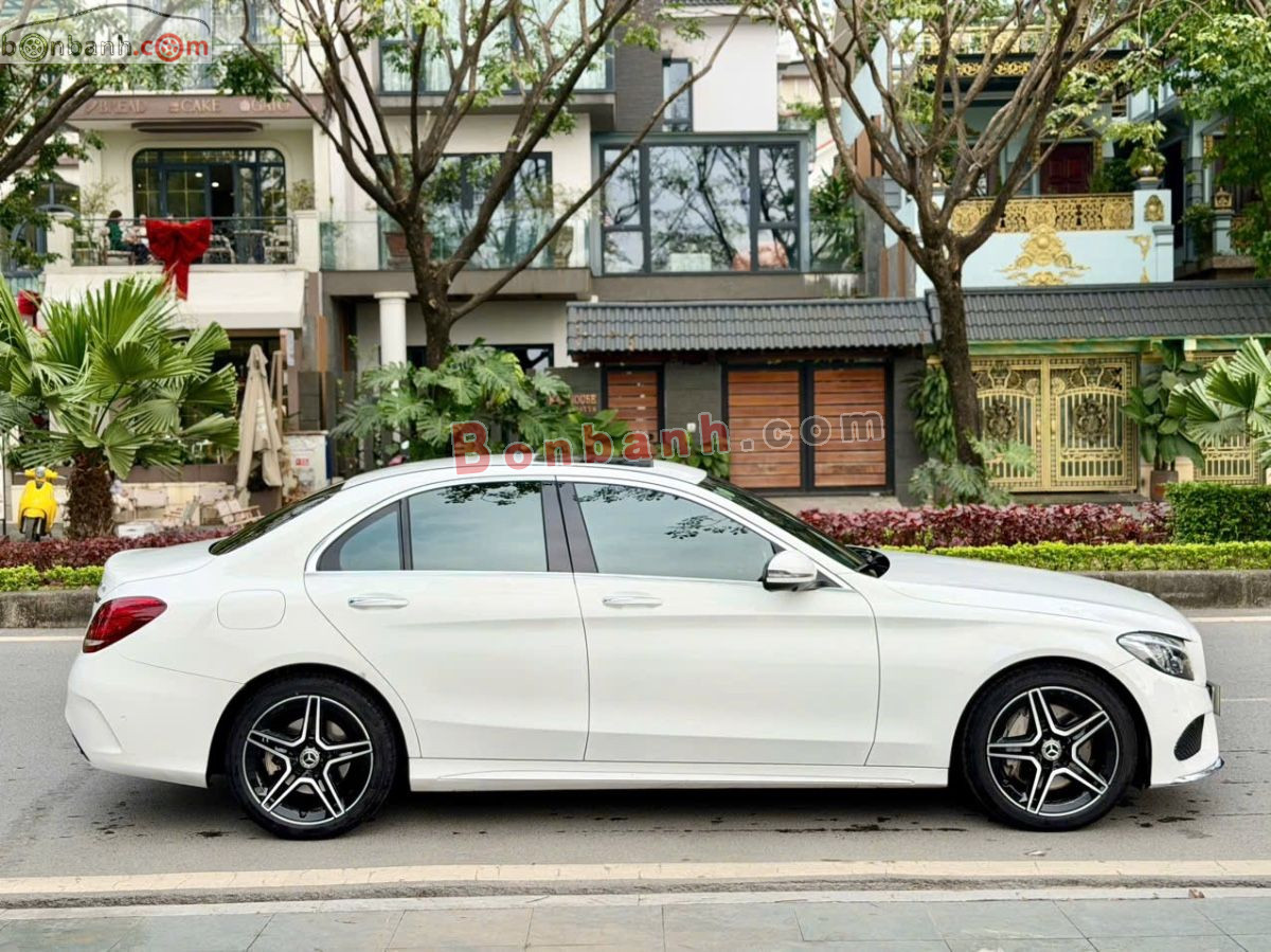 Bán ô tô Mercedes Benz C class C300 AMG - 2017 - xe cũ