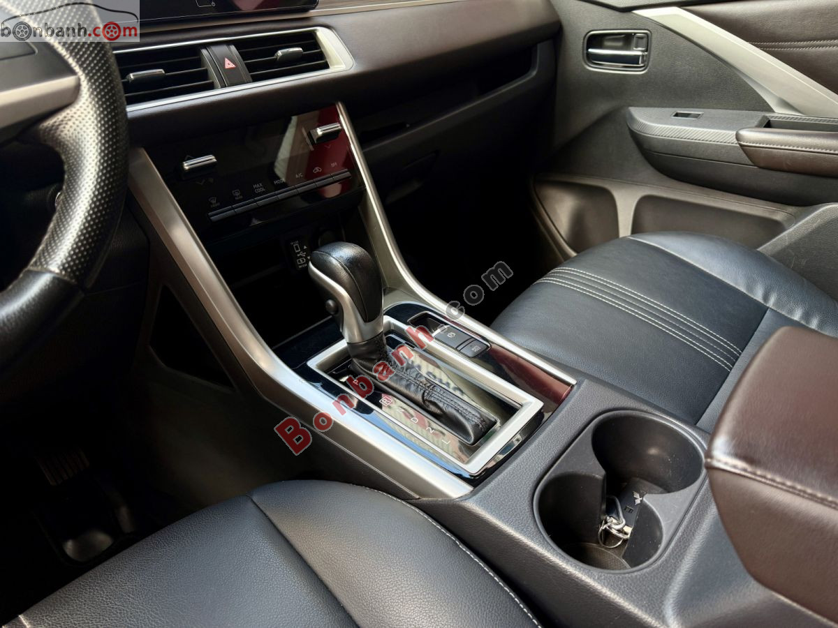 Bán ô tô Mitsubishi Xpander Premium 1.5 AT - 2022 - xe cũ