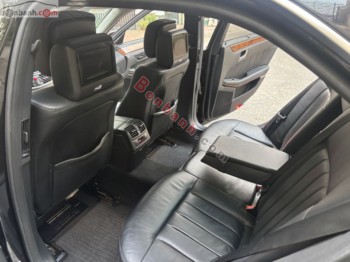 Bán ô tô Mercedes Benz E class E300 - 2011 - xe cũ