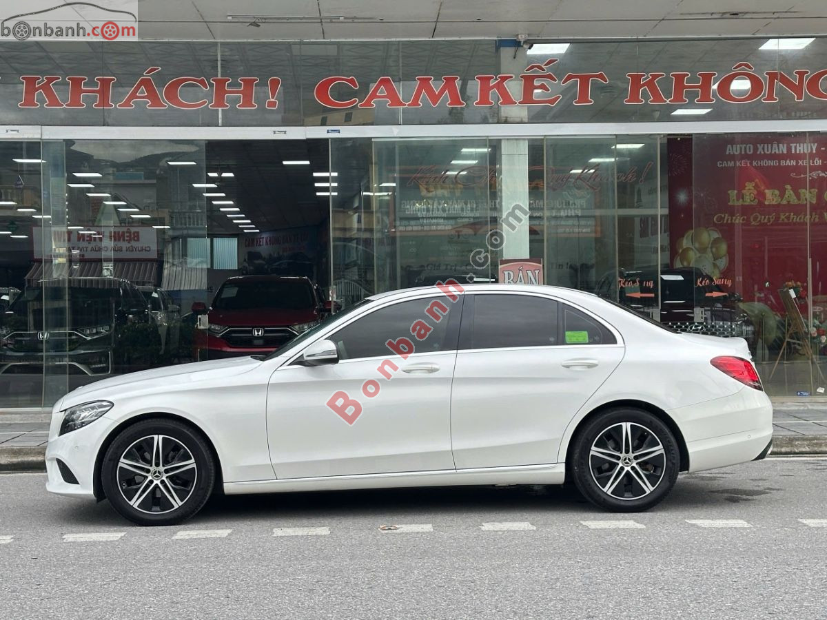 Bán ô tô Mercedes Benz C class C180 AMG - 2020 - xe cũ