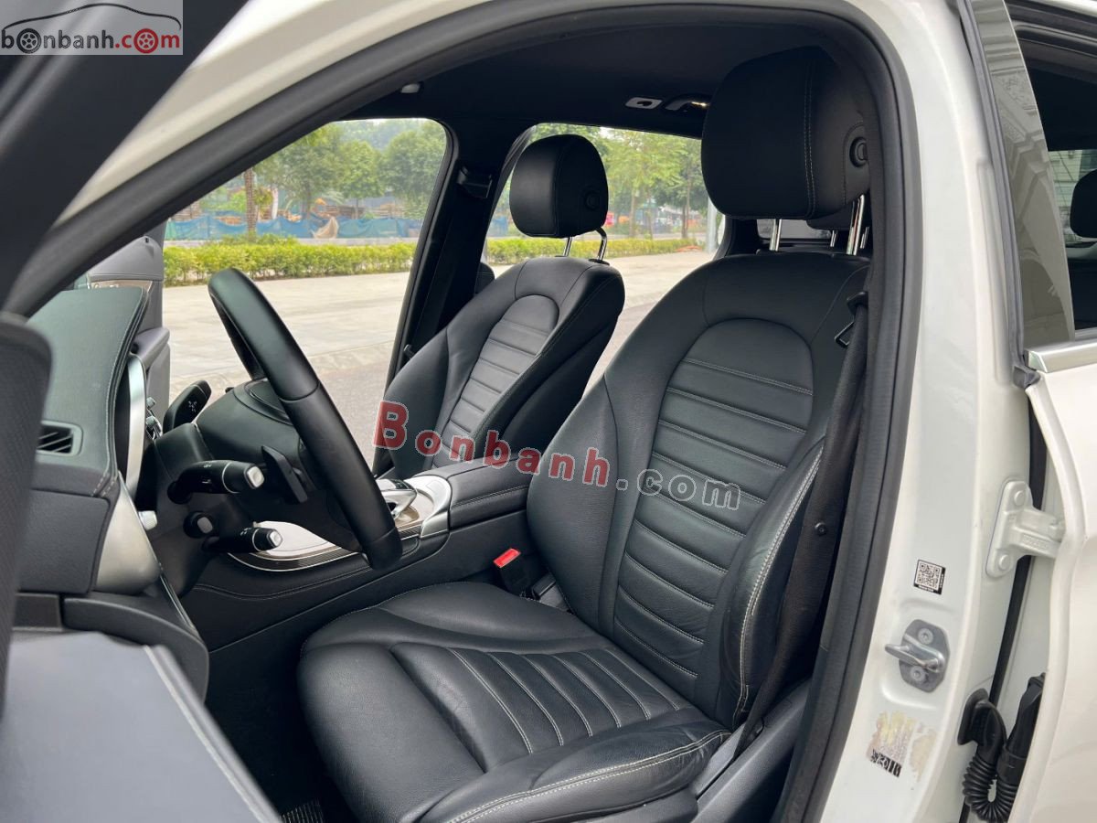 Bán ô tô Mercedes Benz GLC 250 4Matic - 2018 - xe cũ