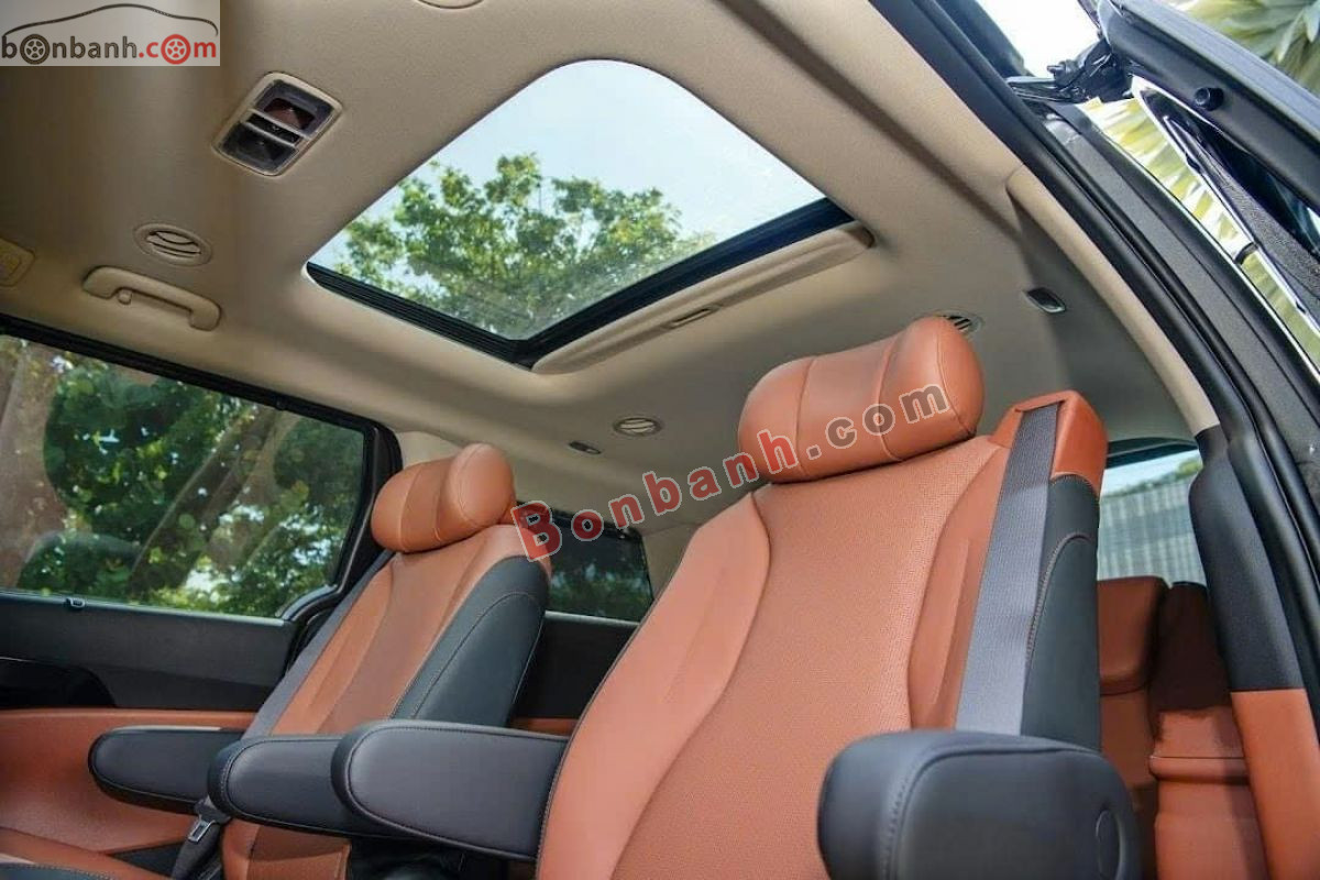 Bán ô tô Kia Carnival Signature 2.2D - 2025 - xe mới