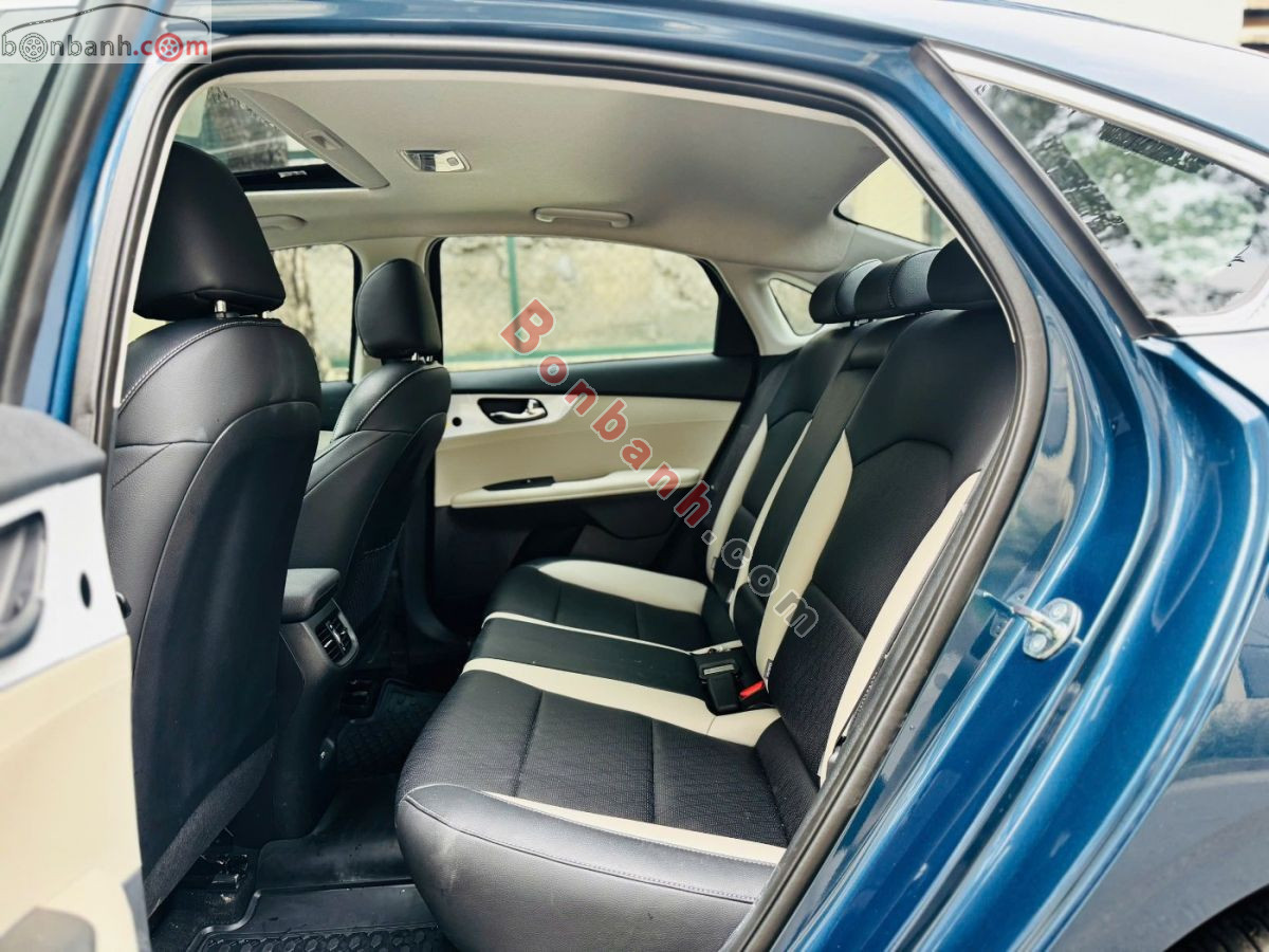 Bán ô tô Kia K3 Luxury 1.6 AT - 2025 - xe cũ