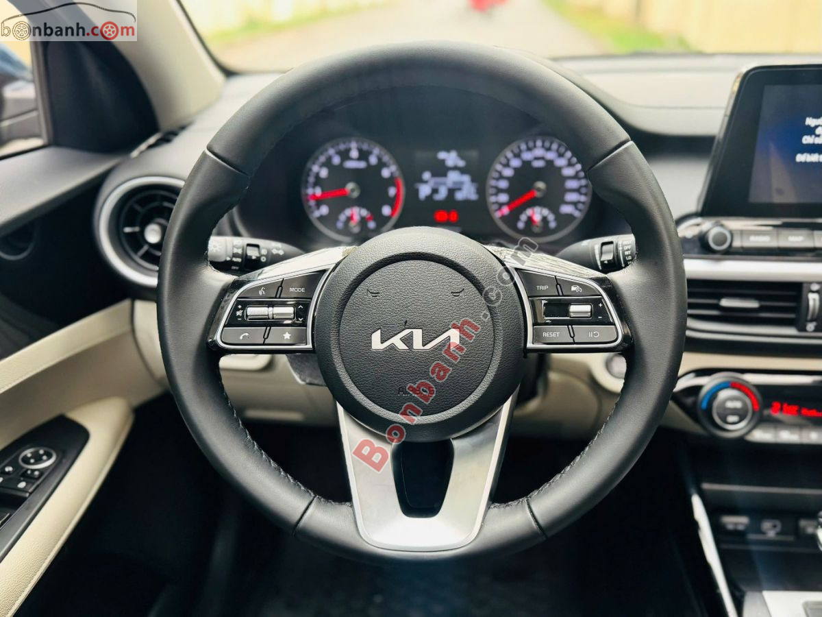 Bán ô tô Kia K3 Luxury 1.6 AT - 2025 - xe cũ