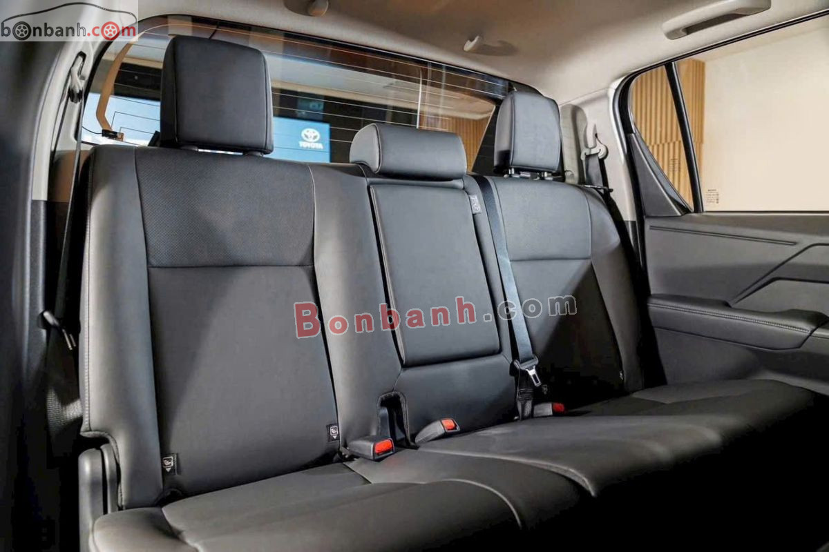 Bán ô tô Toyota Hilux Pro 2.8L 4x2 AT - 2026 - xe mới