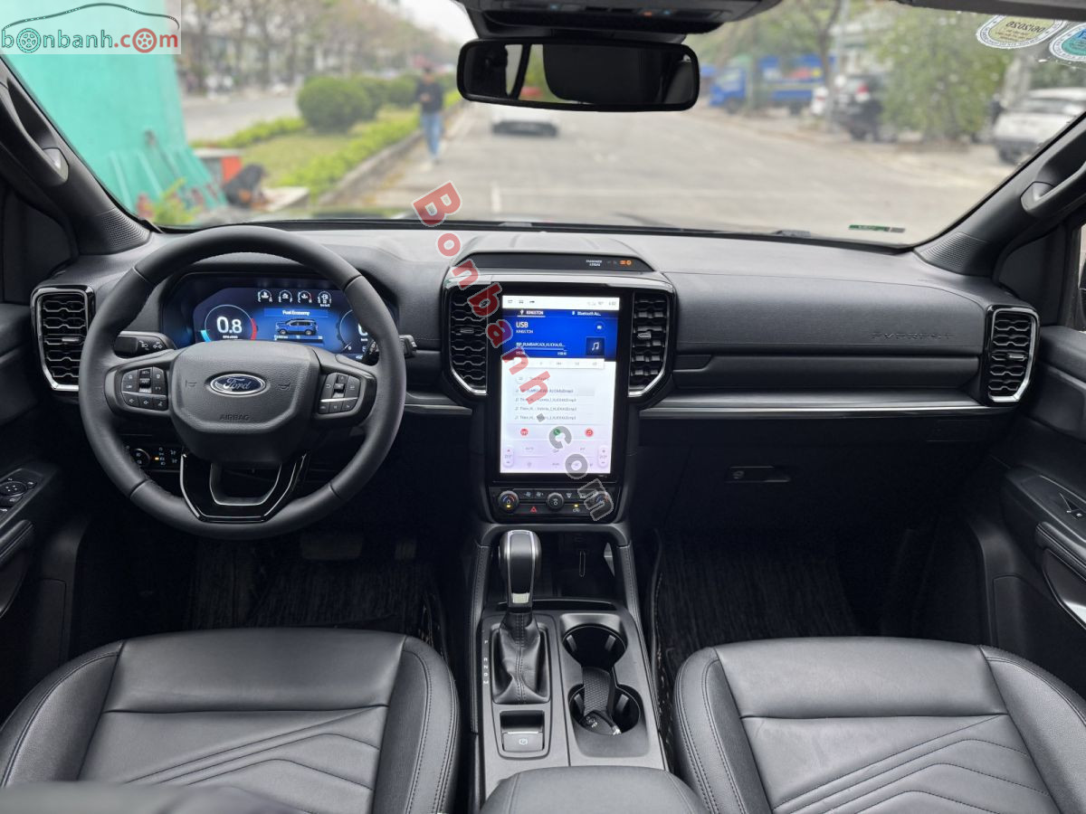 Bán ô tô Ford Everest Titanium 2.0L 4x2 AT - 2024 - xe cũ