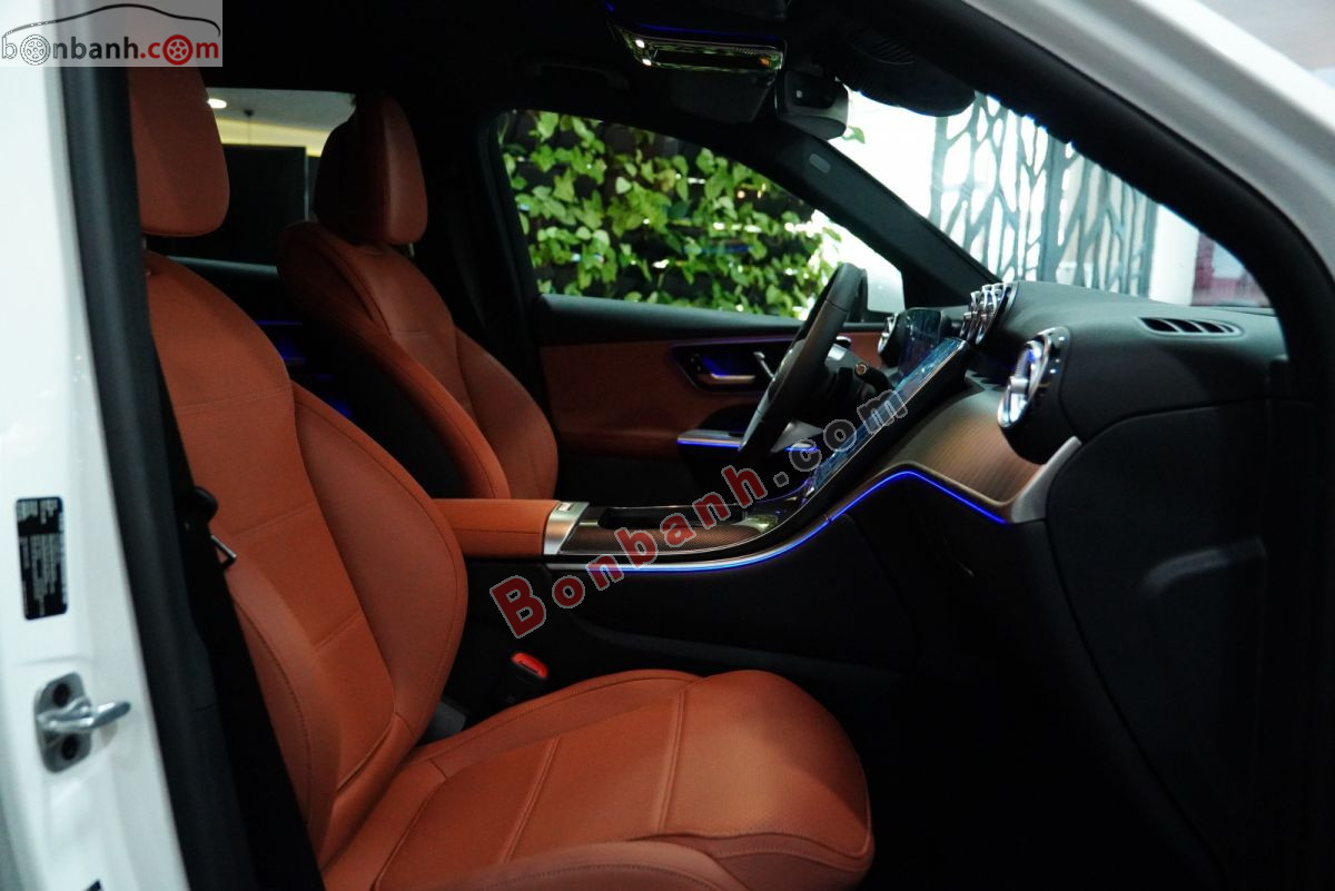 Bán ô tô Mercedes Benz GLC 200 4Matic - 2025 - xe mới