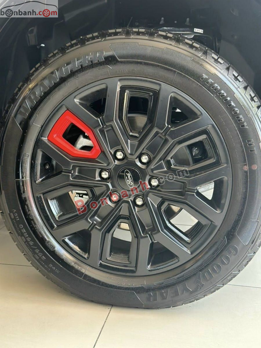 Bán ô tô Ford Ranger Stormtrak 2.0L 4x4 AT - 2026 - xe mới
