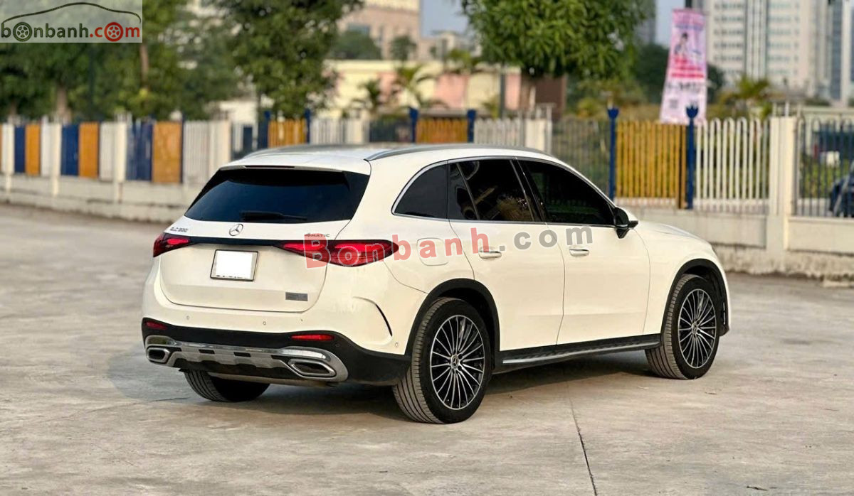 Bán ô tô Mercedes Benz GLC 300 4Matic - 2023 - xe cũ