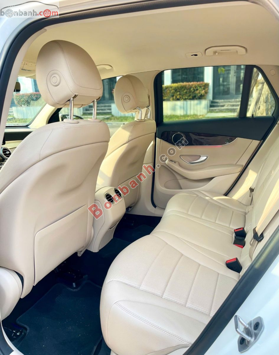 Bán ô tô Mercedes Benz GLC 200 - 2022 - xe cũ