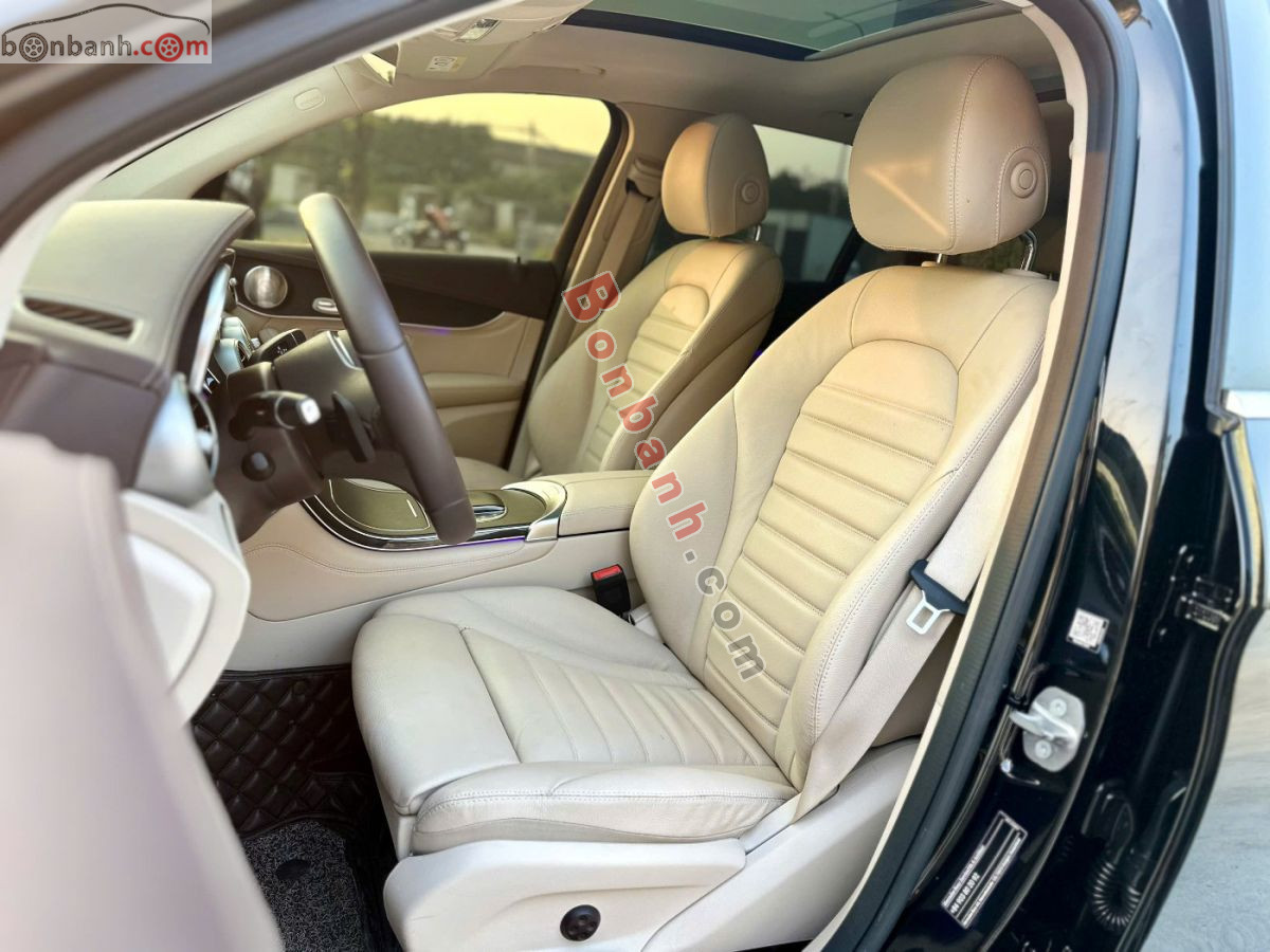 Bán ô tô Mercedes Benz GLC 300 4Matic - 2020 - xe cũ