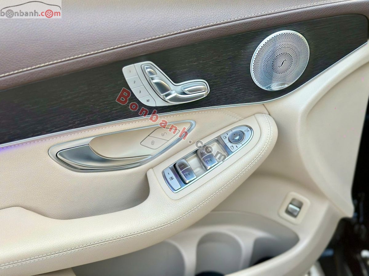 Bán ô tô Mercedes Benz GLC 300 4Matic - 2020 - xe cũ