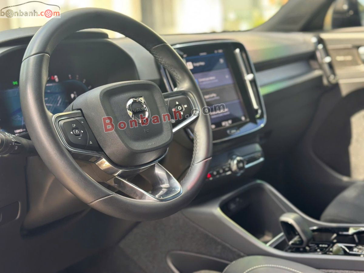 Bán ô tô Volvo XC40 Ultra B5 AWD - 2025 - xe cũ