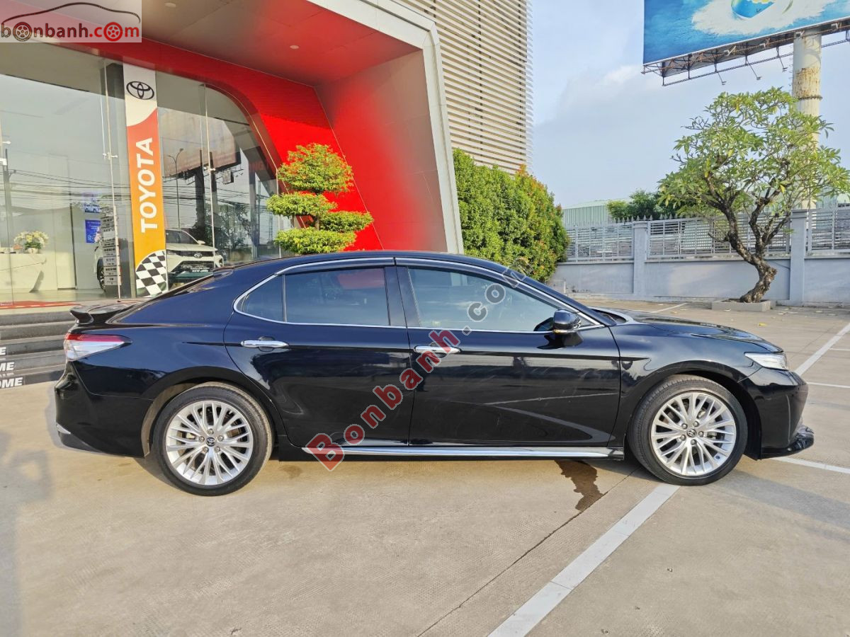 Bán ô tô Toyota Camry 2.5Q - 2019 - xe cũ