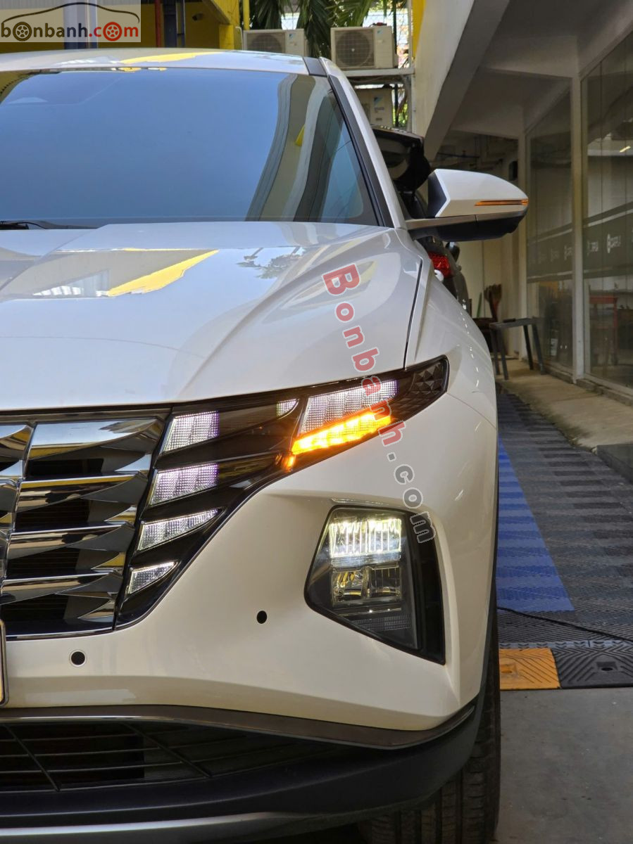 Bán ô tô Hyundai Tucson 2.0 AT Đặc biệt - 2024 - xe cũ