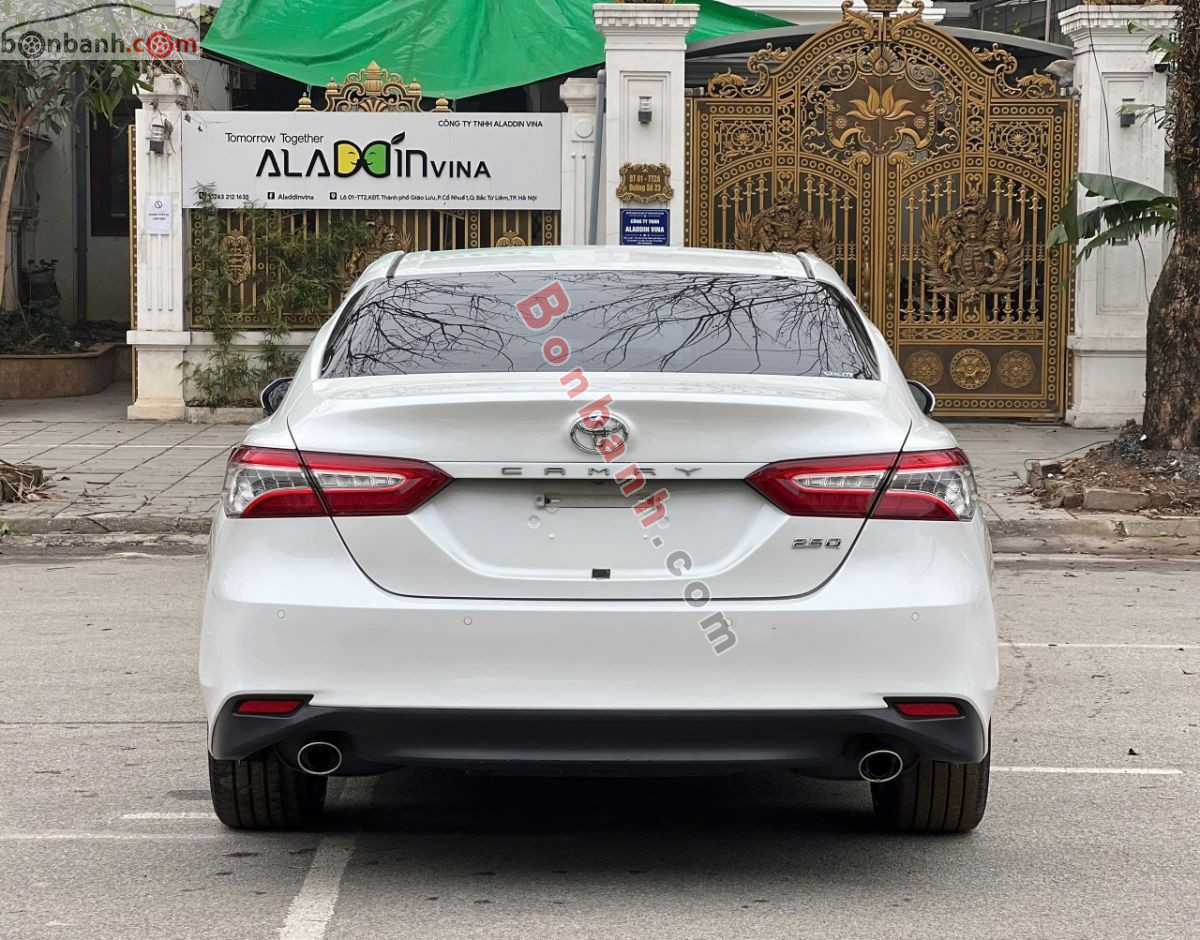 Bán ô tô Toyota Camry 2.5Q - 2020 - xe cũ