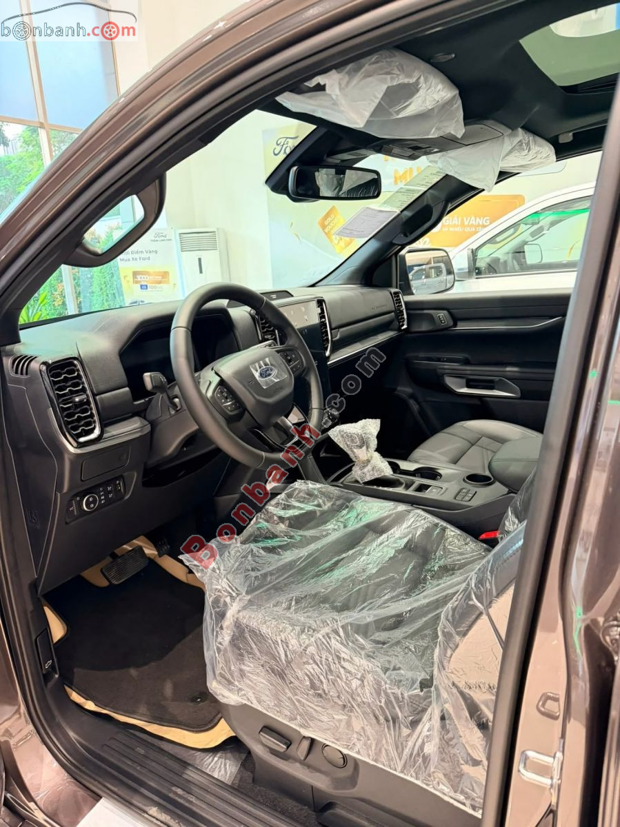 Bán ô tô Ford Everest Titanium 2.0L 4x2 AT - 2025 - xe mới