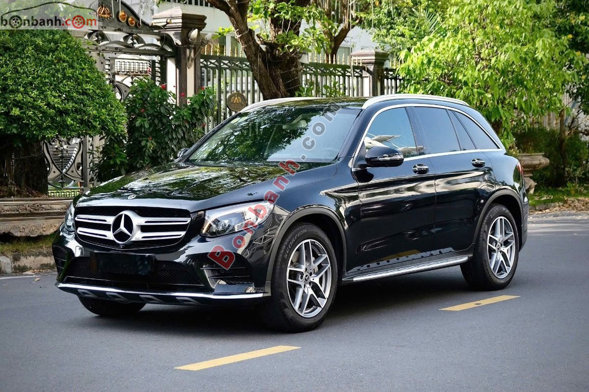 Bán ô tô Mercedes Benz GLC 300 4Matic - 2017 - xe cũ