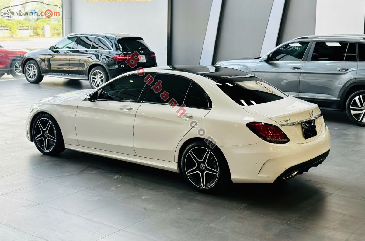 Bán ô tô Mercedes Benz C class C300 AMG - 2021 - xe cũ