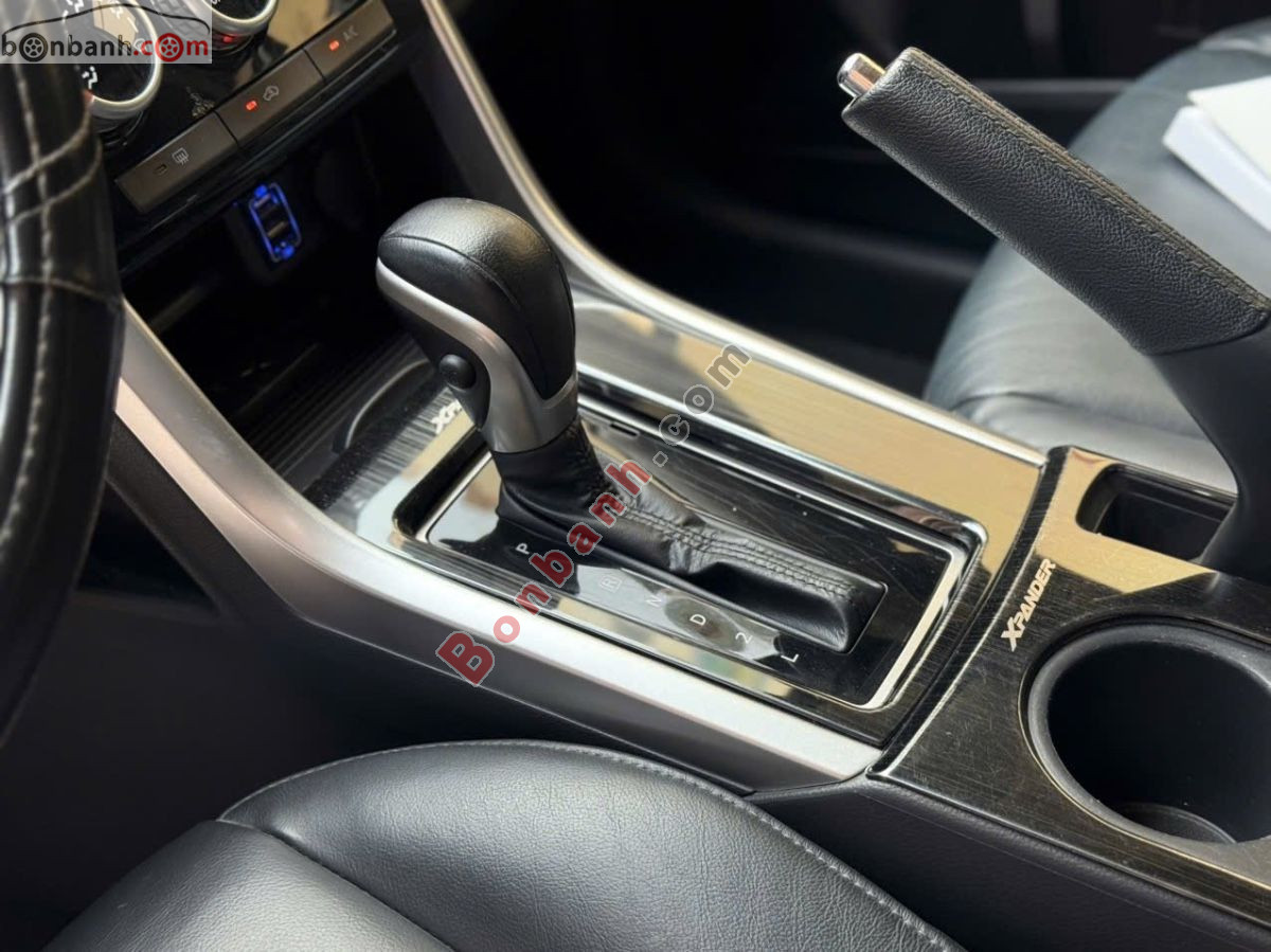 Bán ô tô Mitsubishi Xpander 1.5 AT - 2020 - xe cũ