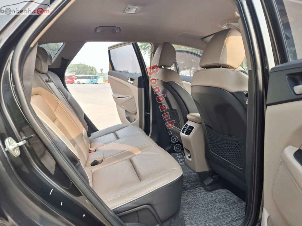 Bán ô tô Hyundai Tucson 2.0 AT Tiêu chuẩn - 2021 - xe cũ