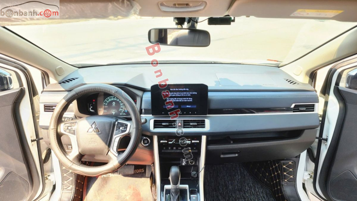 Bán ô tô Mitsubishi Xpander Cross 1.5 AT - 2024 - xe cũ