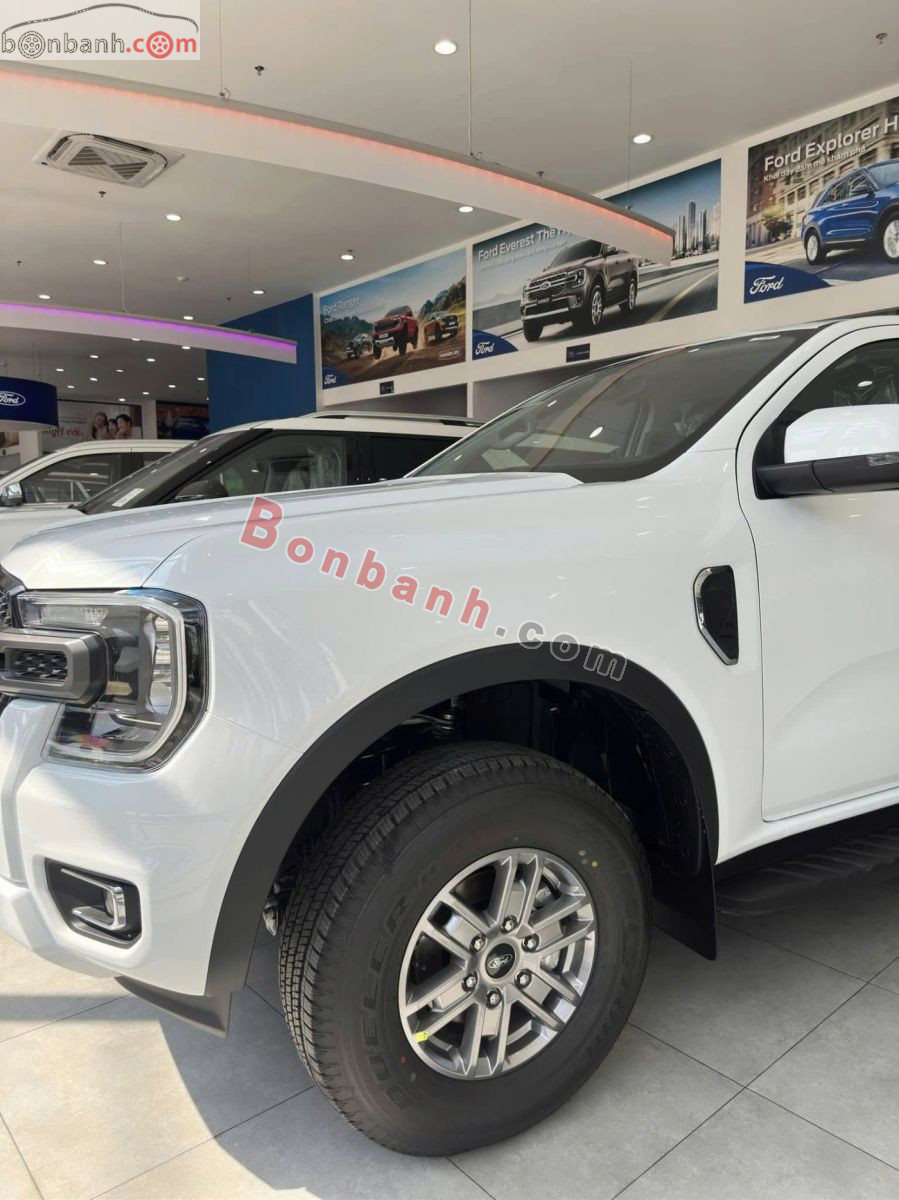 Bán ô tô Ford Ranger XLS 2.0L 4x2 AT - 2026 - xe mới