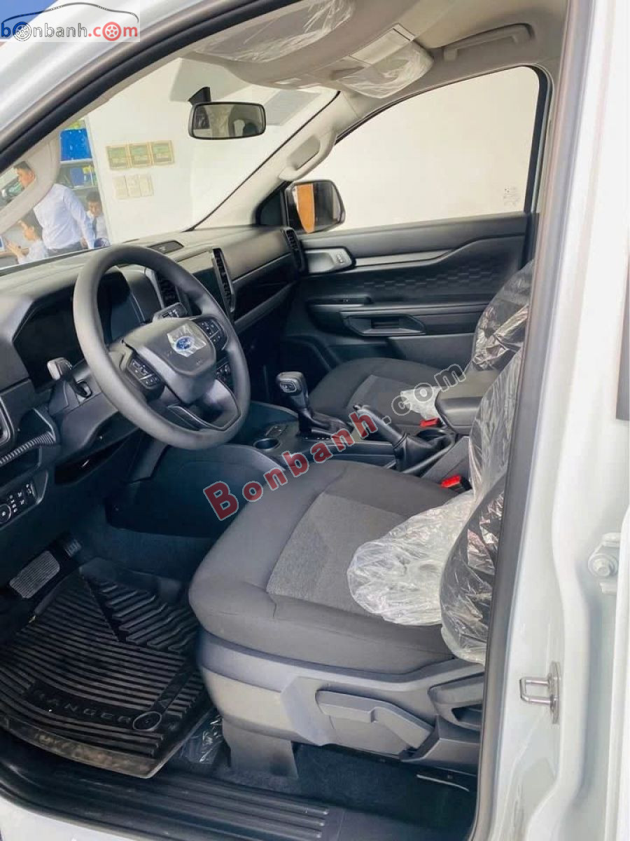 Bán ô tô Ford Ranger XLS 2.0L 4x2 AT - 2026 - xe mới