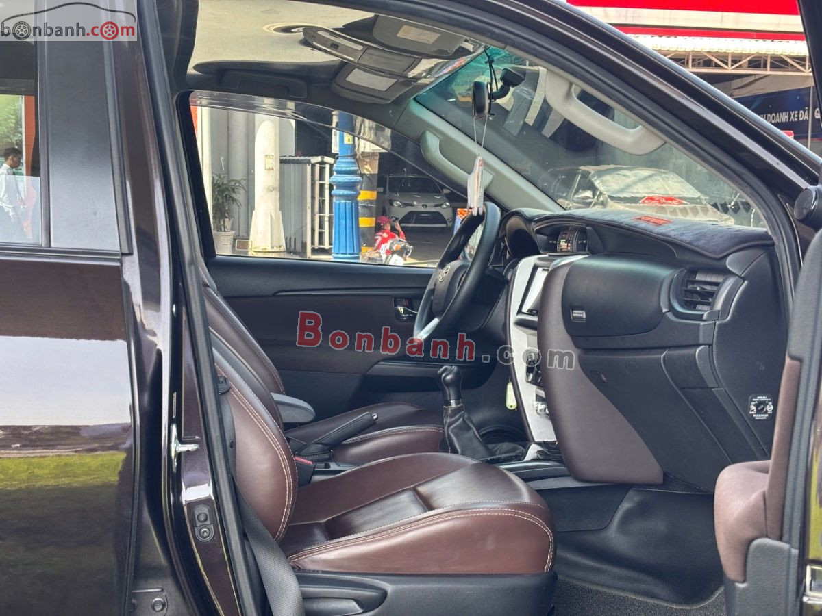 Bán ô tô Toyota Fortuner 2.4G 4x2 MT - 2019 - xe cũ