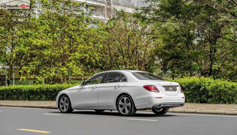 Bán ô tô Mercedes Benz E class E250 - 2018 - xe cũ