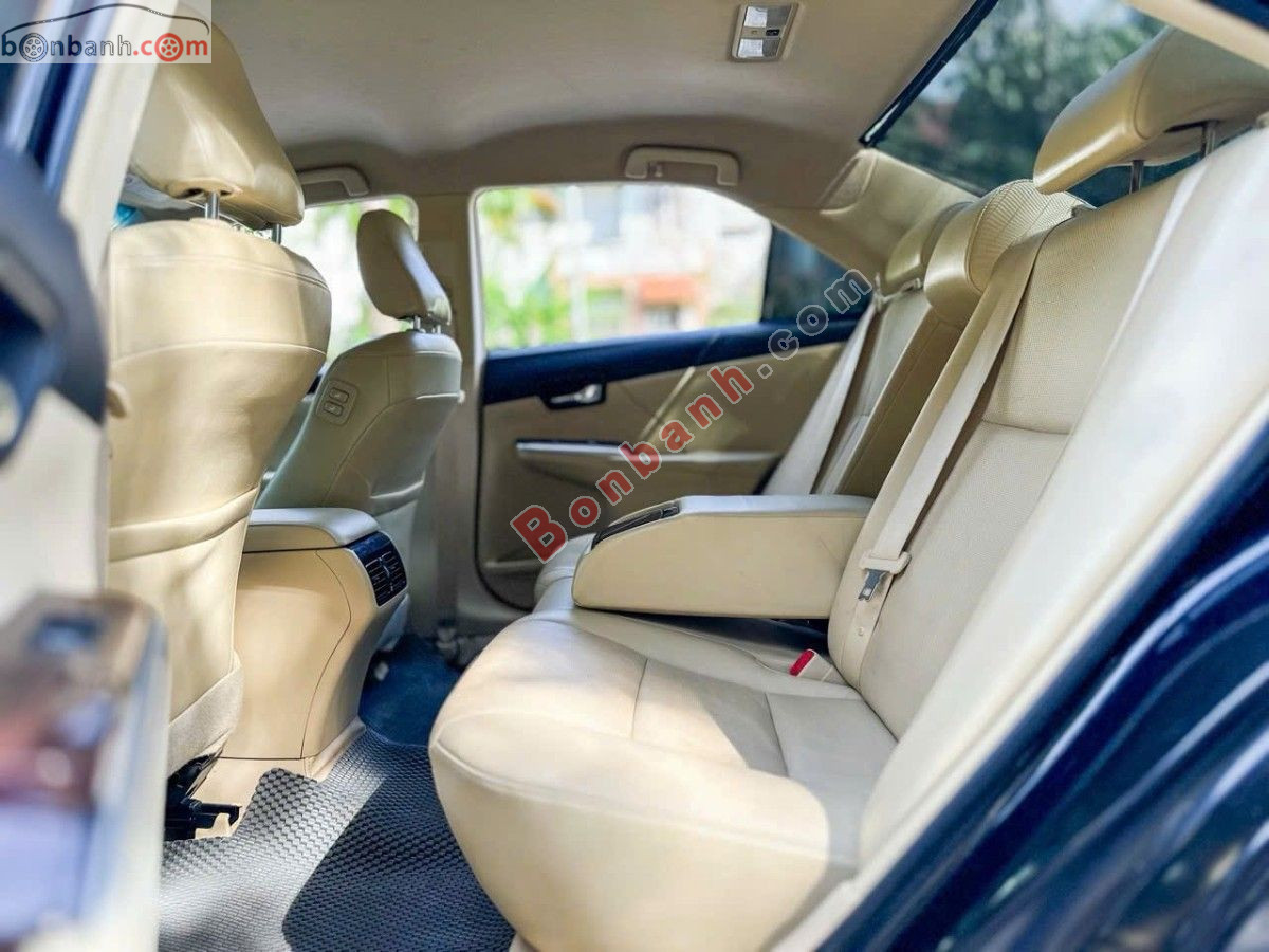 Bán ô tô Toyota Camry 2.0E - 2018 - xe cũ