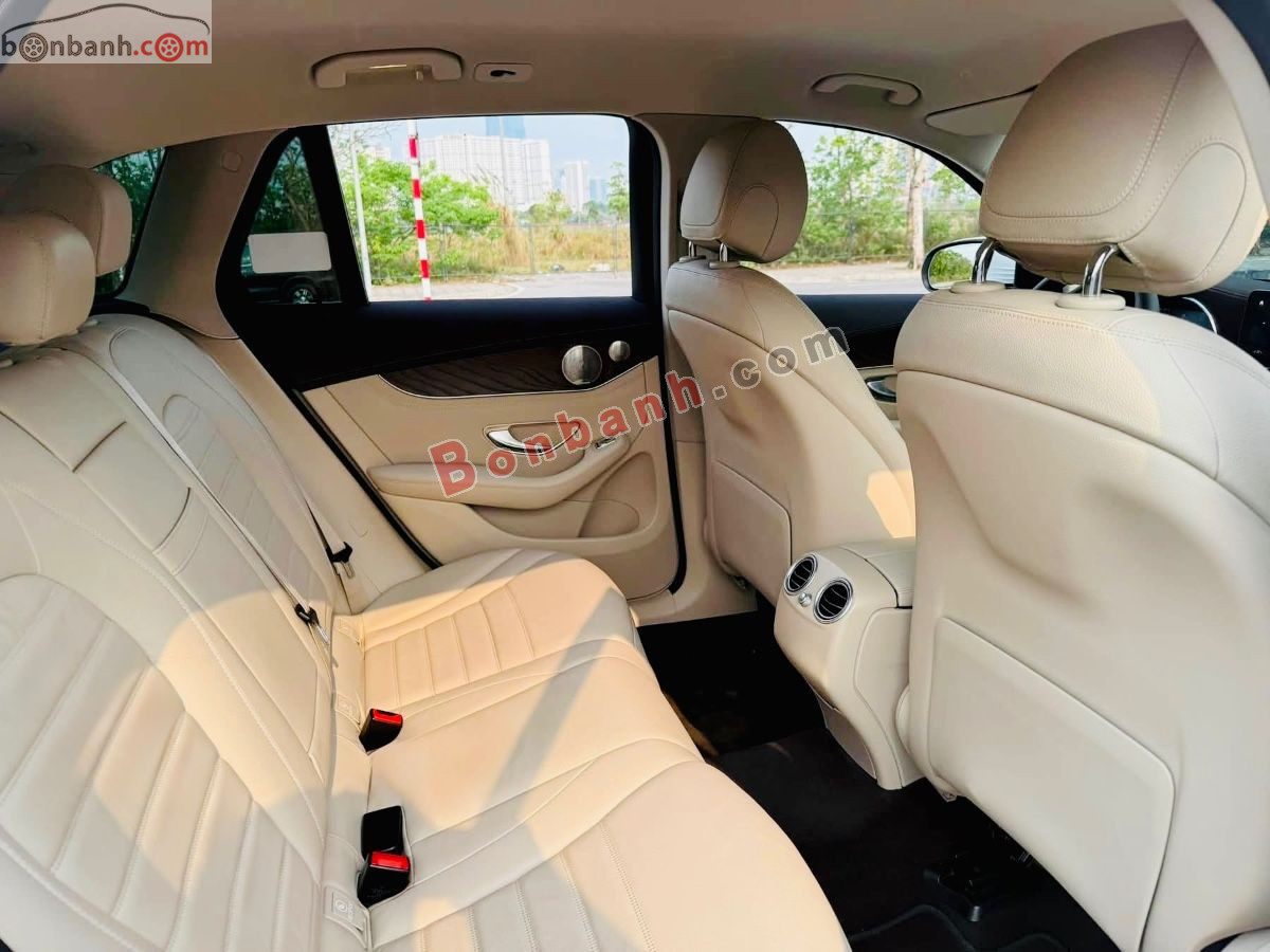 Bán ô tô Mercedes Benz GLC 200 4Matic - 2021 - xe cũ