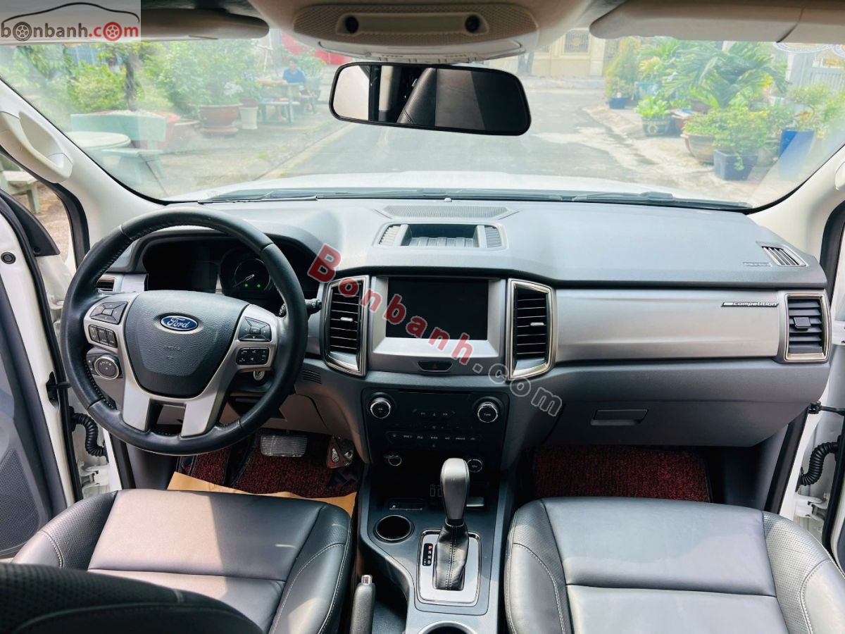 Bán ô tô Ford Everest Titanium 2.2L 4x2 AT - 2016 - xe cũ