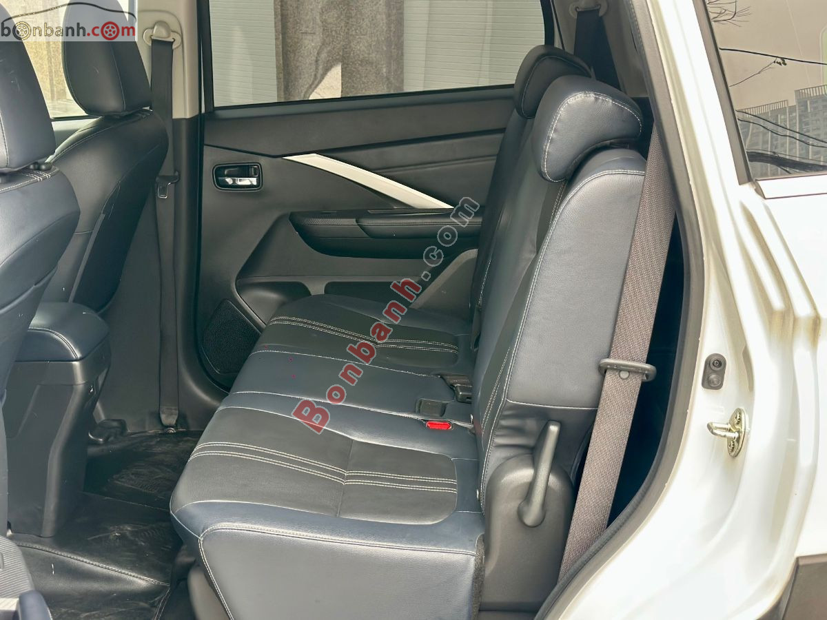 Bán ô tô Mitsubishi Xpander Cross 1.5 AT - 2023 - xe cũ