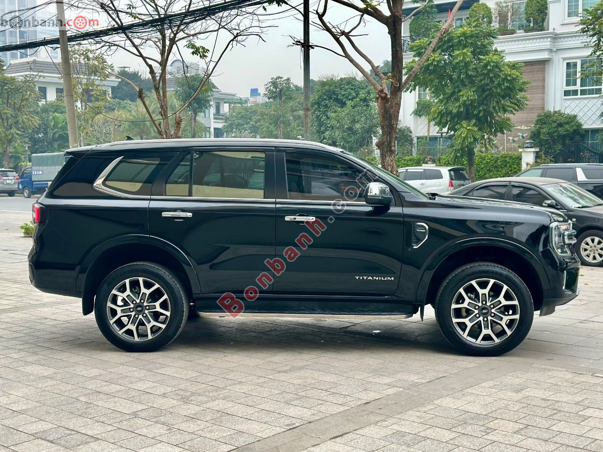 Bán ô tô Ford Everest Titanium 2.0L 4x2 AT - 2022 - xe cũ