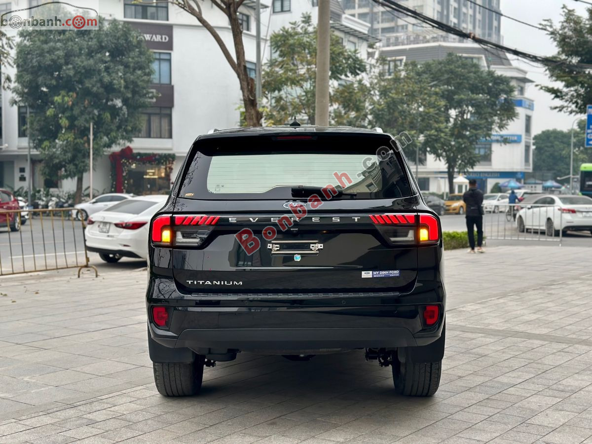 Bán ô tô Ford Everest Titanium 2.0L 4x2 AT - 2022 - xe cũ