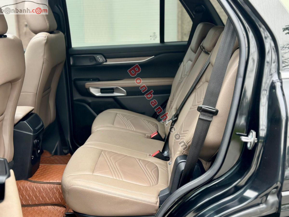 Bán ô tô Ford Everest Titanium 2.0L 4x2 AT - 2022 - xe cũ