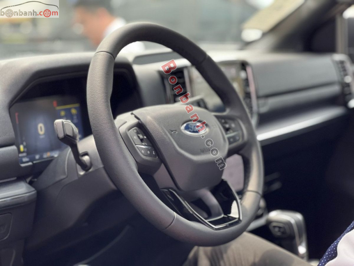 Bán ô tô Ford Everest Titanium 2.0L 4x2 AT - 2026 - xe mới