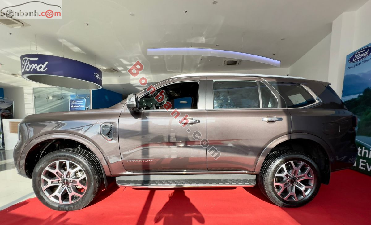 Bán ô tô Ford Everest Titanium Plus 2.0L 4x4 AT - 2026 - xe mới