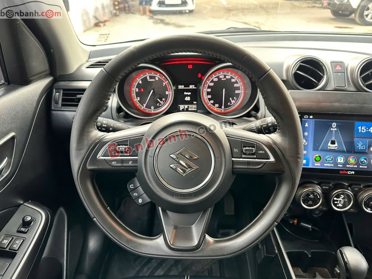 Bán ô tô Suzuki Swift GLX 1.2 AT - 2022 - xe cũ