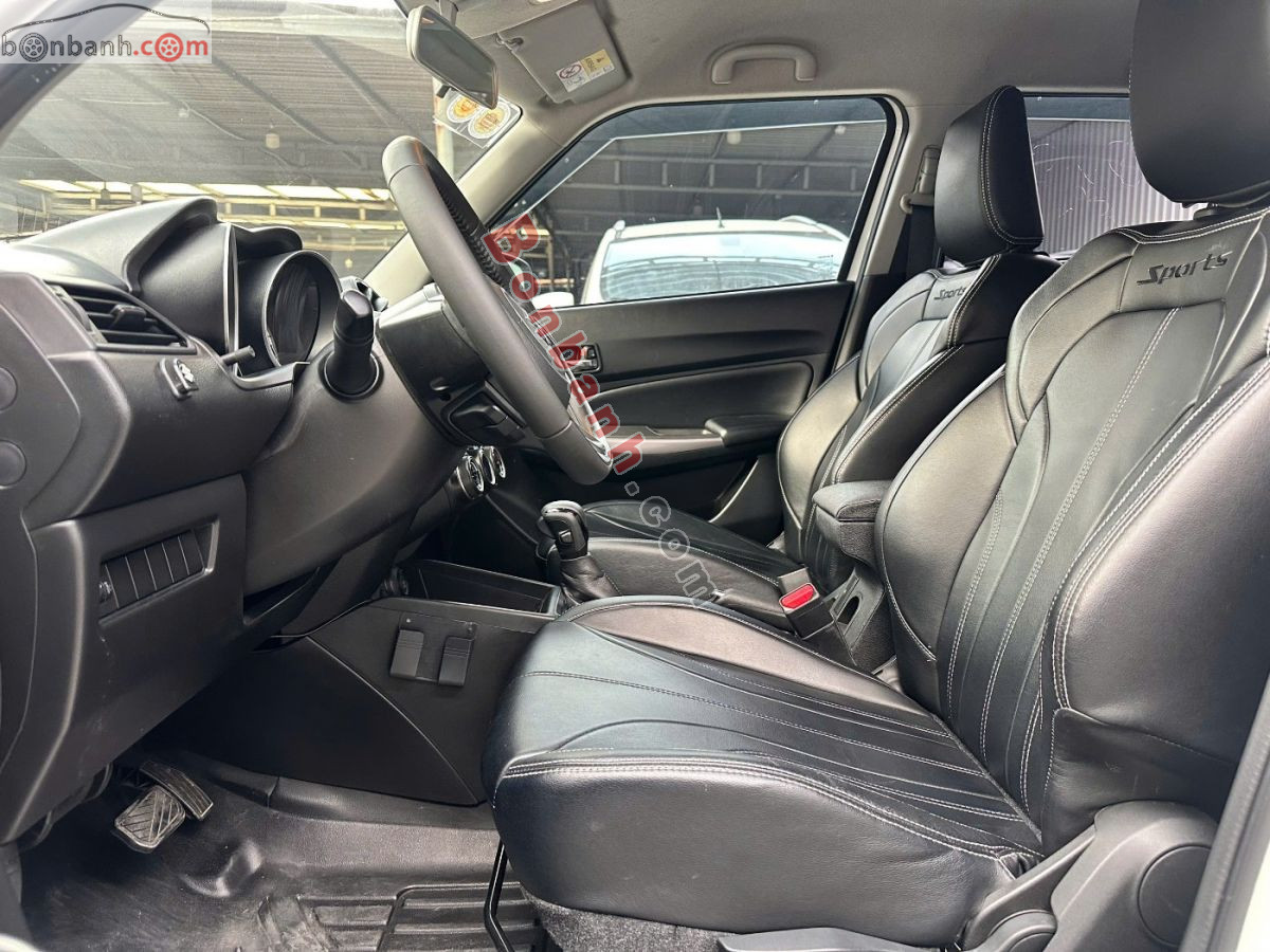 Bán ô tô Suzuki Swift GLX 1.2 AT - 2022 - xe cũ